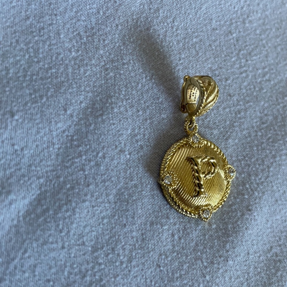 Judith Ripka P Medallion - Picture 2 of 9
